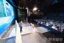 [포토] 천지일보 창간 15주년 기념 발행인 인문학 특강