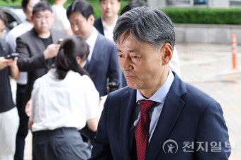 [포토] 조지호 경찰청장 후보자, 경찰위 출석