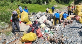 여수시, 해안가 해양쓰레기 수거 총력