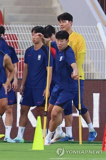 [축구] 오만도 반한 '월드스타' 손흥민… 