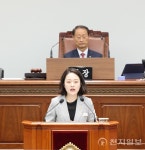  쓰레기장 된 상남분수광장, 문화의 중심으로 다시 태어나야