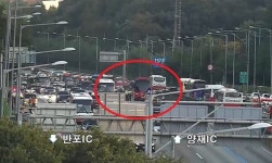 [포토] 경부선 서초IC 부근 버스 화재