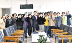 신천지자원봉사단 청주지부, 월남전 유족회에 사랑의 효(孝)나눔