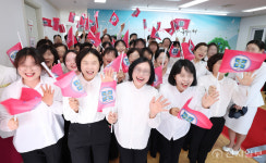 [포토 종합] 제천교회 찾은 신천지 이만희 총회장 계시 말씀대로 신앙하자