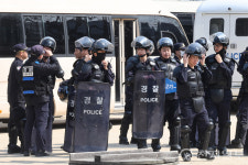 [포토] 비상사태 대비하는 경찰 기동대