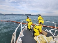 여수 해상서 급유 중 벙커유 유출… 긴급 방제