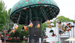 [포토] 어린이대공원 놀이기구 타는 아이들