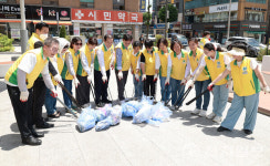 환경의 달 맞아 이천 관고전통시장서 정화 활동 진행