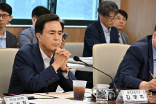 김태흠 충남지사 바이오 헬스케어산업, 100년 미래 먹거리로 육성