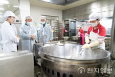 부산교육청, 전국 첫 소규모 외국인학교 중식비 지원