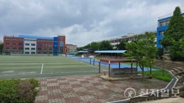 [경기 디지털선도학교 탐방④] 연천 전곡중학교, 디지털 수업 질문이 중심… 교사의 손끝에서 완성되다