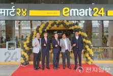 이마트24, K-편의점 최초 인도 상륙… 1호점 오픈