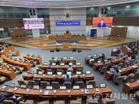 학교 연혁 바로잡아야 김현석 도의원, 과천초 개교연도 재정립 촉구