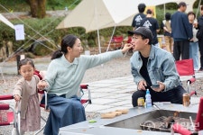 캠핑엔 역시 한우…한우자조금, 가을 설봉제서 소비자 체험행사