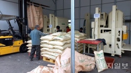 해남군, 콩 선별 농가 셀프 작업장 운영… 농업인들 호응