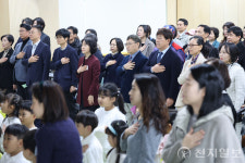 [포토] 서울상도유치원 이전식