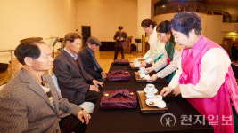 아산시 유림회, 기로연 개최… 경로·효친 정신 기려