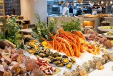 코트야드 바이 메리어트 세종, 해산물 강화한 연말 송년회 뷔페 업그레이드