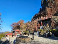 [한국명소] 하늘·바위 사이 천년 수행… 절벽에 매달린 암자 사성암