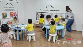 충북도, 놀꽃마루 그림책놀이터 조성