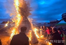 보성군 제15회 다향 달집태우기 성료… 풍년·화합 기원