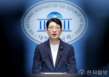 [포토] 이화영 사건 검찰 항소제기 촉구하는 주진우 위원장