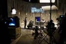 김어준, 블랙하우스 경쟁력 물었더니…