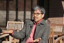 [특별 인터뷰] 이용훈 도서관문화비평가 도서관 운영·정책 등 시민과 토론하고 싶다