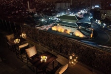 더 그리핀 바 야외 테라스 오픈…잠들지 않는 동대문 야경 즐겨요