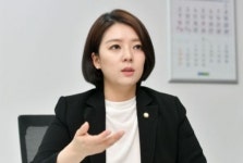 배현진 의원, 성범죄 전과자 어린이집 운영 금지 법안 발의