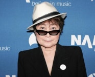 여전한 오노 요코