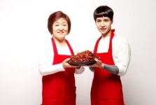 맛의 진정성 담은 "어머니 게장" 반응 뜨거워