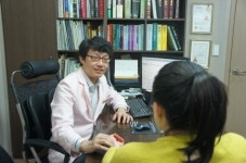 천안사랑인한의원, 내시경도 못잡는신경성위염…근본치료 필요해