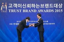 에이램스피킹영어 | '재수강률 90%' 헬로스피킹, 전화영어, 화상영어 시장에서 '주목'