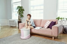 음이온 족욕기 닥터풋스파 출시~ 배우 안연홍과 전속 모델계약 체결.