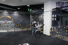 VR서바이벌 게임장 캠프VR, 이색 데이트 명소 부상