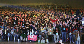 세계를 놀라게 한 ‘두날개’, 그 6년의 역사