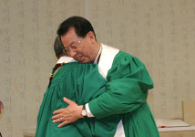 “교단의 미래를 부탁합니다”