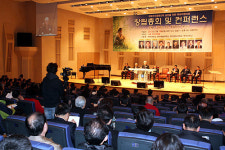 “교회 쇠퇴는 신학 사변화 때문… 실천으로 회복”