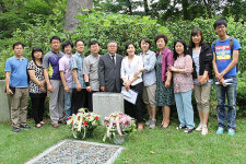 한일장신대 선교학과 학생들, 서서평 선교사 묘역서 예배