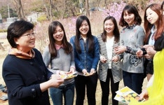 이화여대, 127주년 맞아 배꽃나무 씨앗 127개 심어