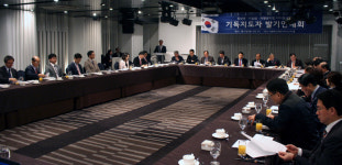 “기독교인들 하나돼 동성애·이슬람 저지해야”