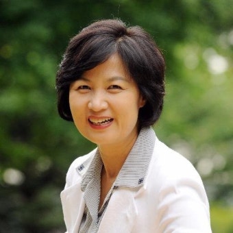'영수회담 취소' 추미애, 비상시국기구 구성 