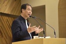“<기독교 강요>, 최고의 성경 안내서이자 중요한 삶의 매뉴얼”
