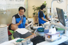 희망25시, 새터민·이주민 대상 치과의료봉사 실시