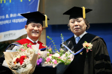 유해석 FIM국제선교회 대표, 칼빈대 신학박사 학위 받아