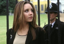 영화 왓어걸원츠 가족의 사랑을 그린...여주 아만다 바인즈 근황 조현병 겪어