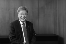 한동대, 故 김영길 초대 총장 1주기 추모예배 진행