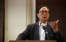 “故 백선엽 분향소에 벌금 부과, 정상 국가인가”