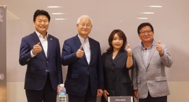 NGO 한반도친구들과 찬양사역자 나경화, 통일과 선교 노래한다